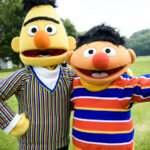Maskottchen Ernie und Bert aus der Sesamstrasse
